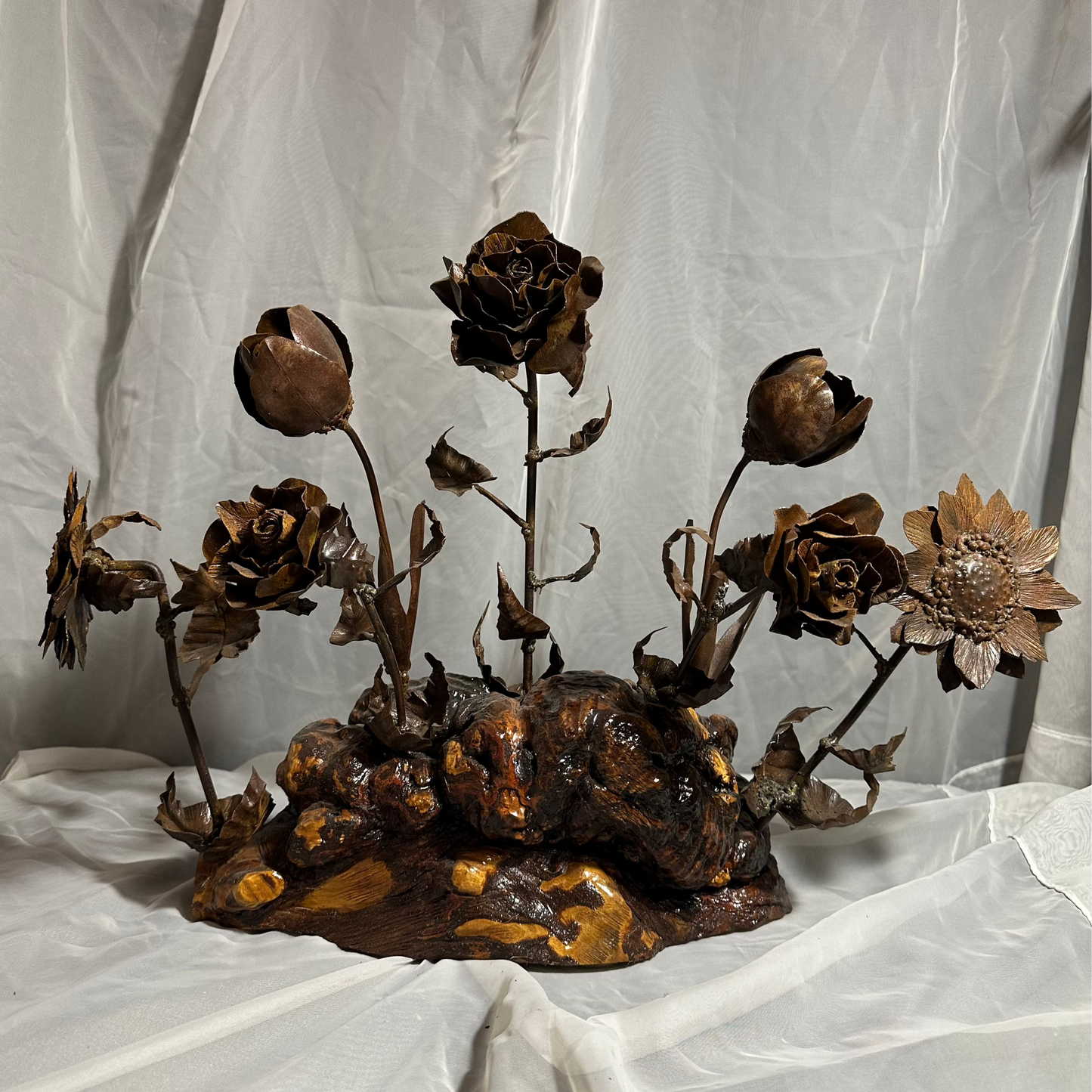 Burl Metal Flower Garden