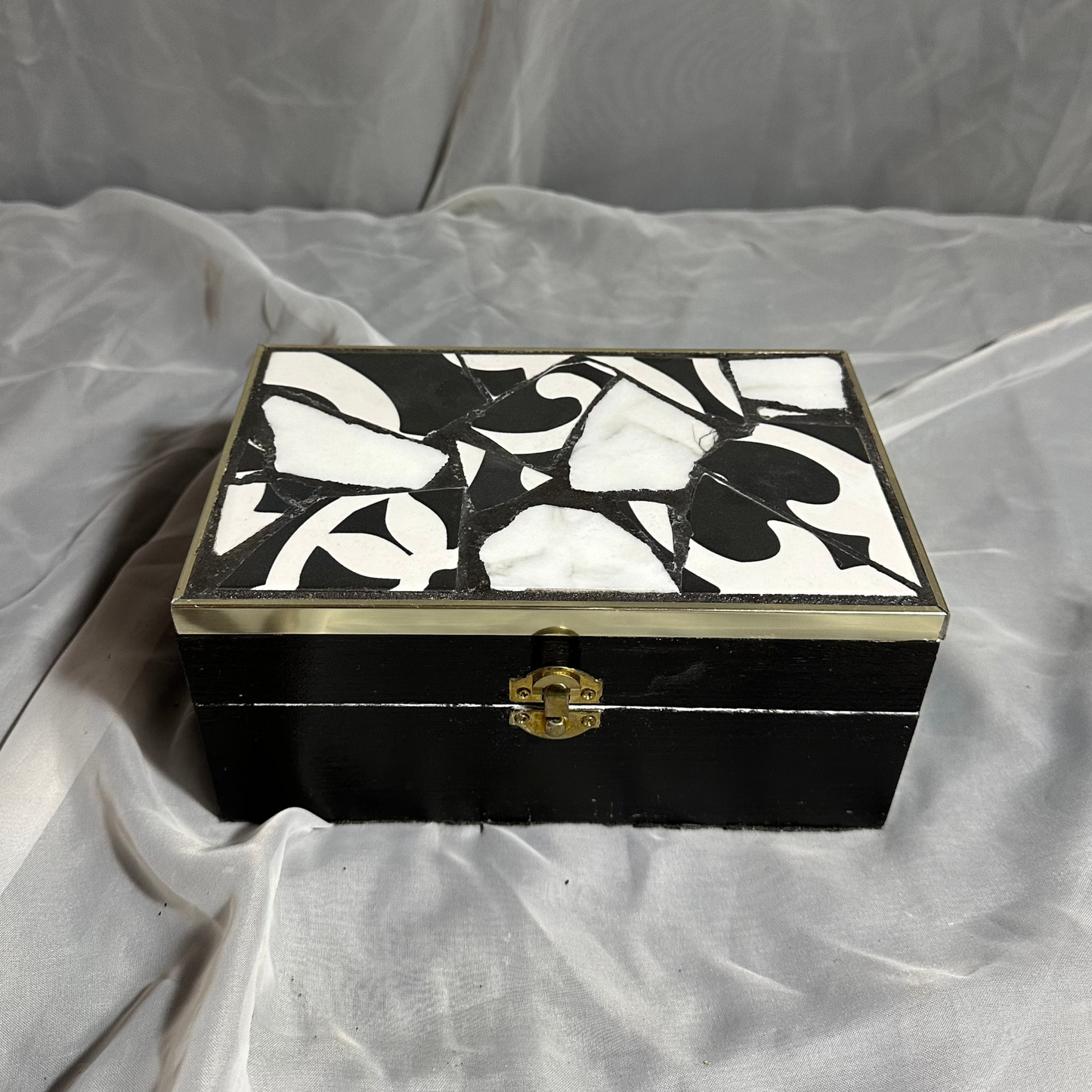 Black Mosaic Box